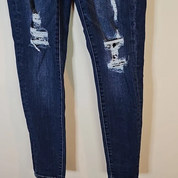 American Eagle Next Level Stretch Size 2 High Rise Distressed Style Jeggings - Picture 3 of 8